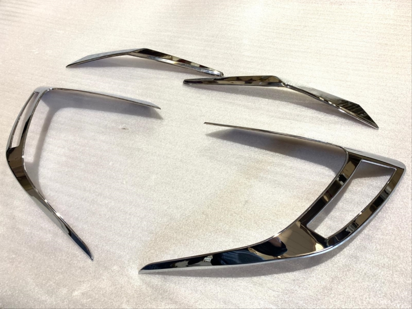 FOR CIVIC FC5 2016-2021  TAILLIGHT COVER 4 PCS CHROME