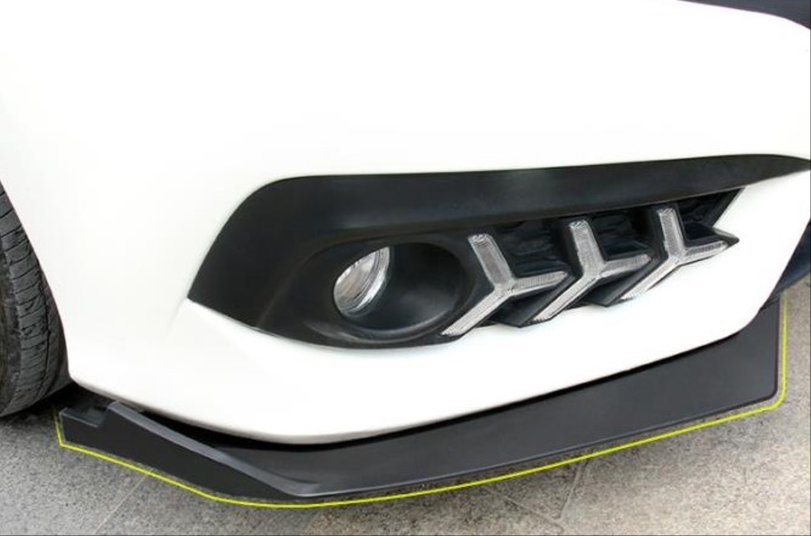  FOR CIVIC 2016-2021  FRONT BUMPER FLAP SET GLOSS BLACK (BRIGHT BLACK)  DESIGN B 