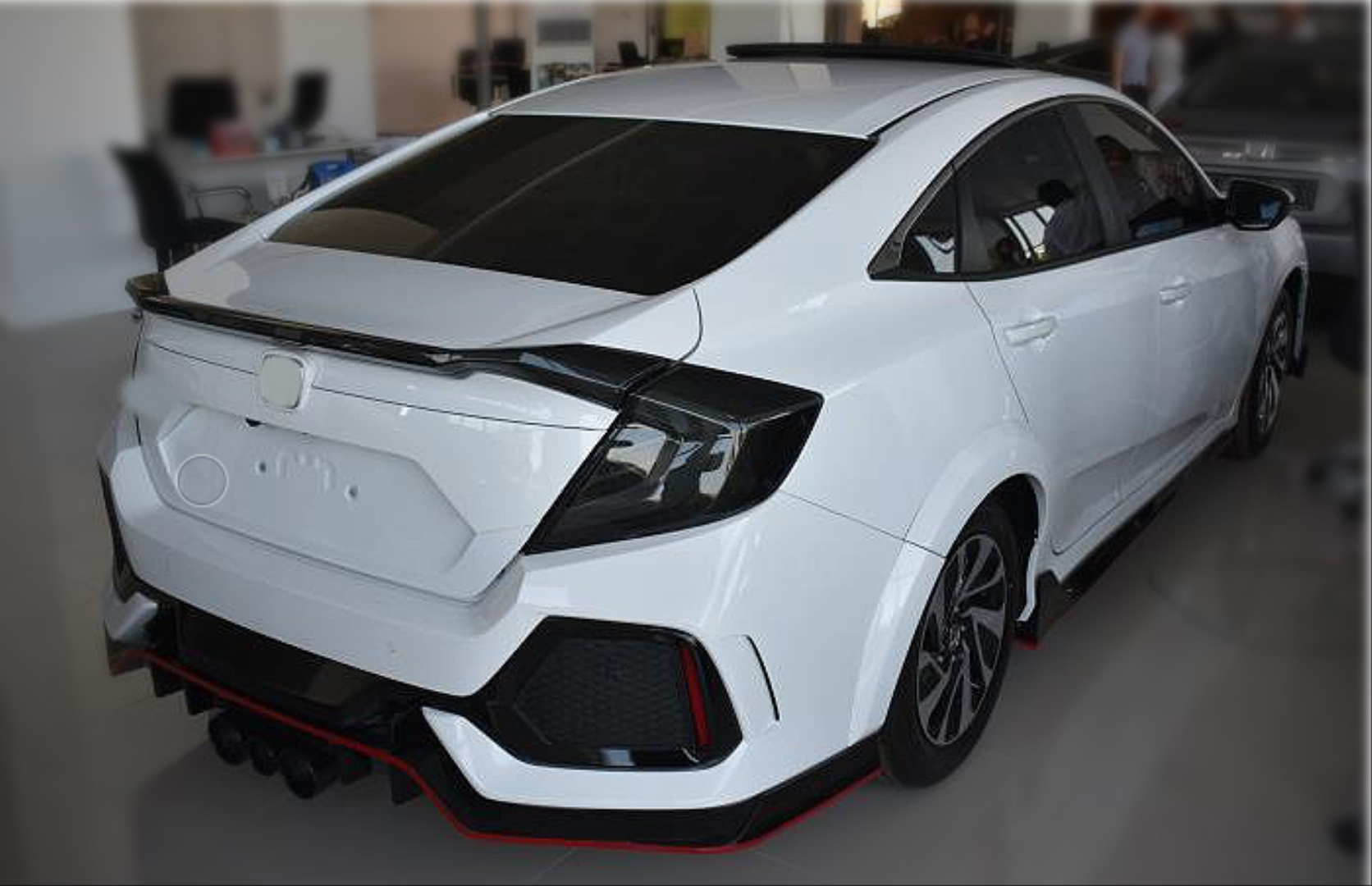  FOR CIVIC FC5 2016-2021  (MOVING STYLE) WITH SIGNAL LED TAILLIGHT VE SPOILER SET  SMOKE