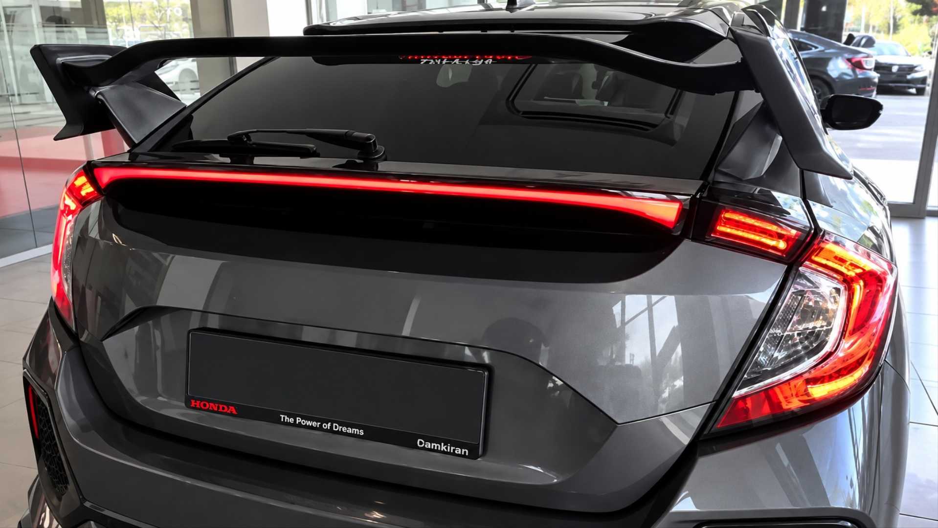   FOR CIVIC HATCHBACK FK7  SPOILER WITH LED 