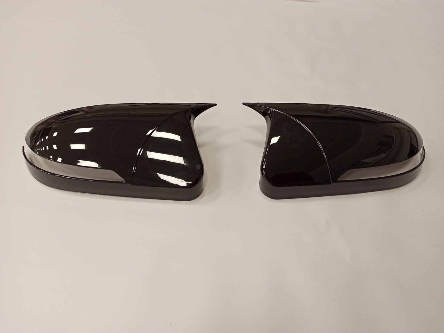  I20 2014-2019  HORN STYLE MIRROR COVER  (FOR WITH BLINKER MIRRORS)