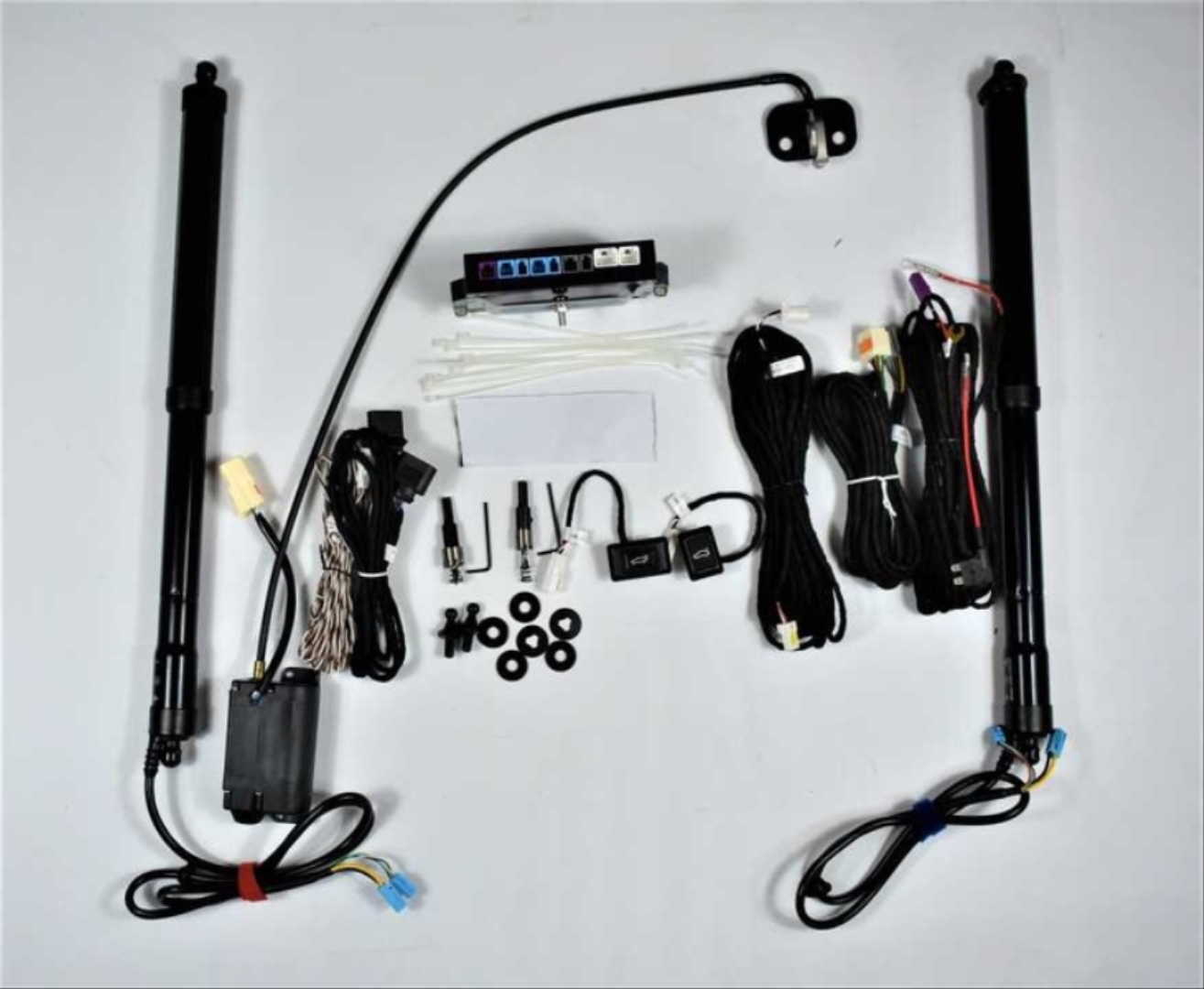  GOLF 8  ELECTRIC TAILGATE (AUTO TRUNK LIFTER) 