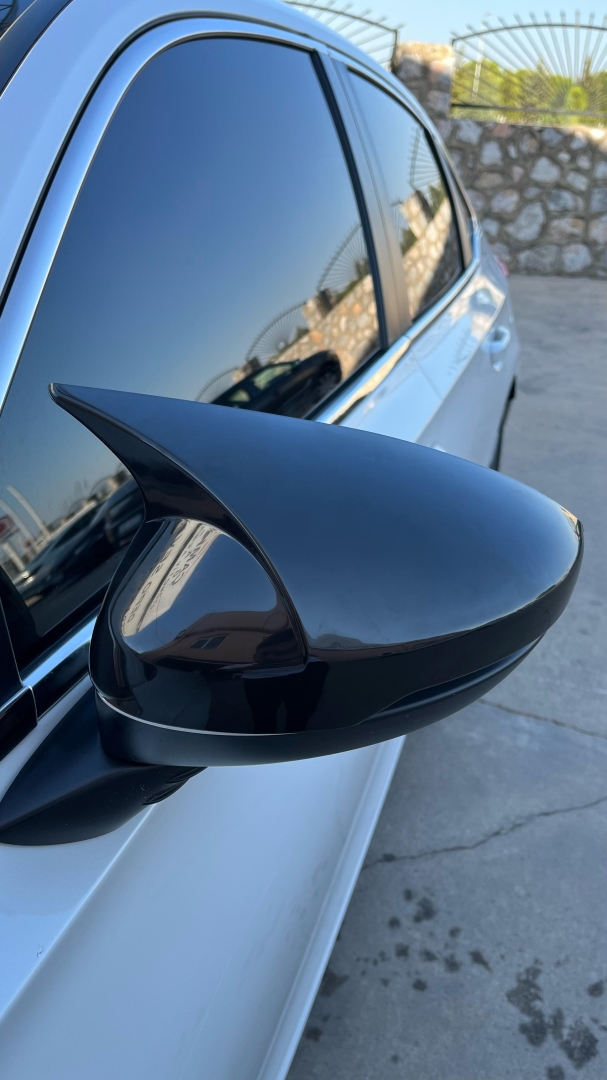 FOR CIVIC 2022+ HORN STYLE MIRROR COVER -PIANO BLACK