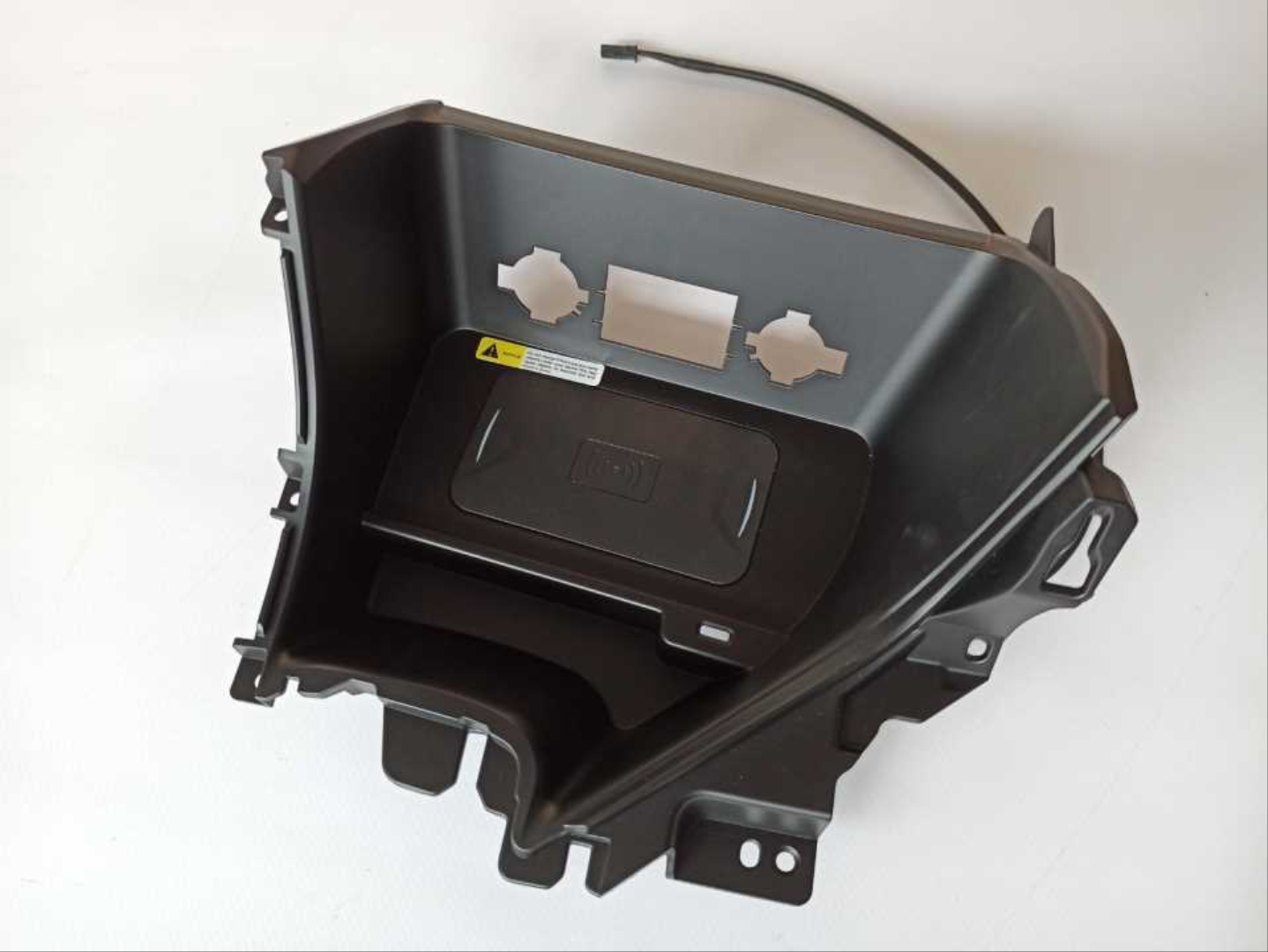  SPORTAGE 2016-2019  WIRELESS CHARGE KIT 