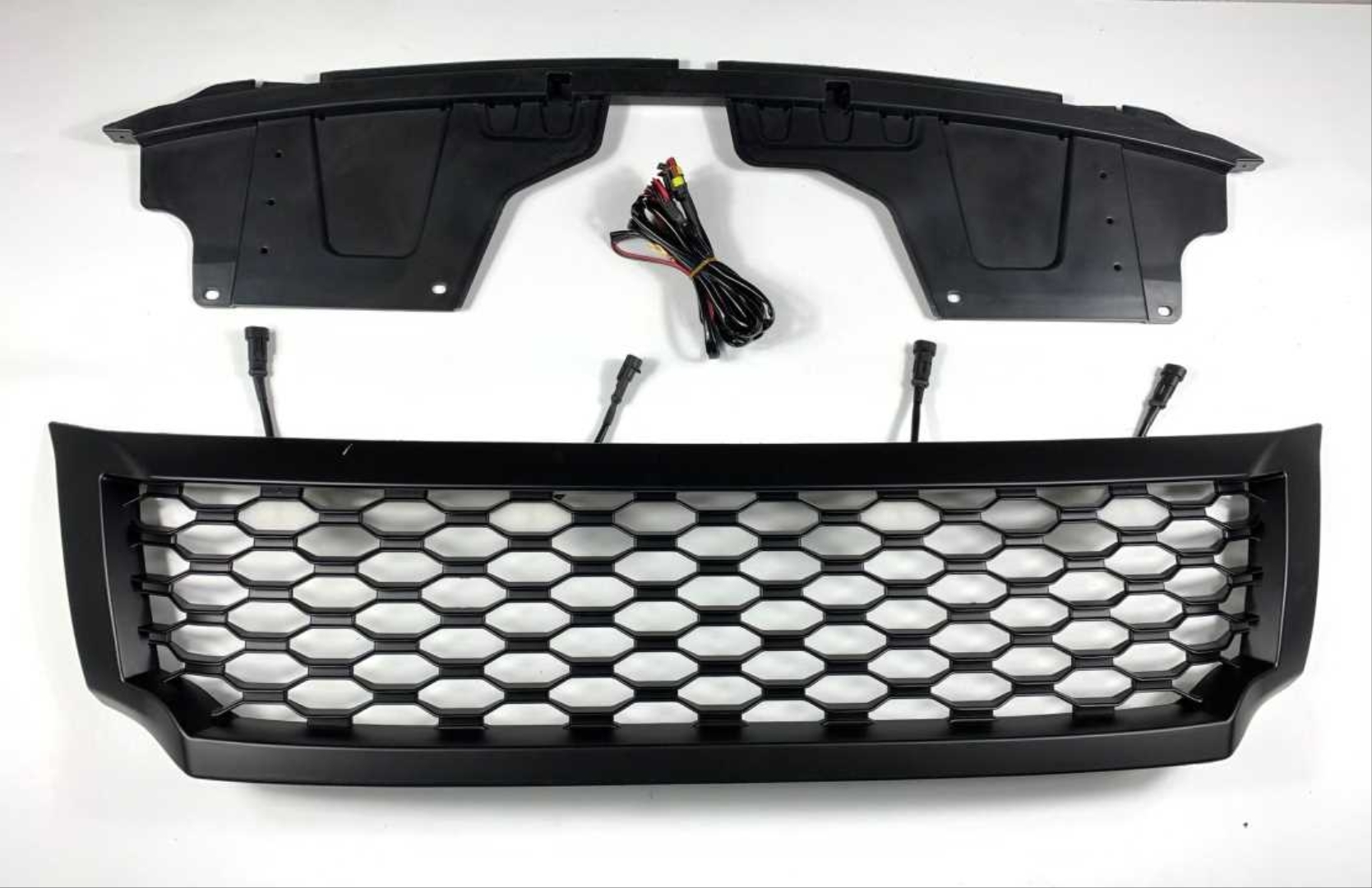  NAVARA NP300 (2015-2020)  LED MESH  STYLE GRILLE - BLACK 