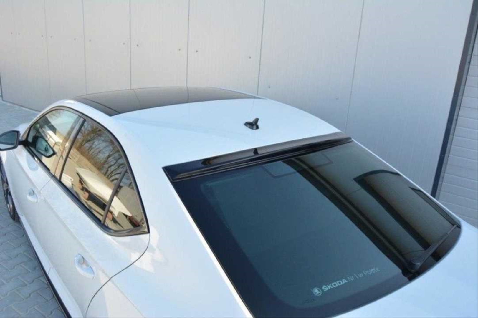  SUPER B 2015-2019  ROOF SPOILER  - GLOSS BLACK  (BRIGHT BLACK)  